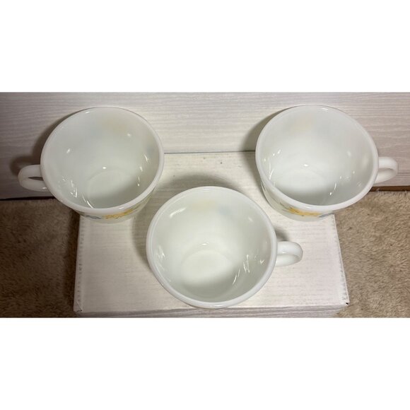 Set Of 3 Vintage Pyrex Coffee Tea Cups Yellow & Blue Floral Butterfly Design - Picture 3 of 12